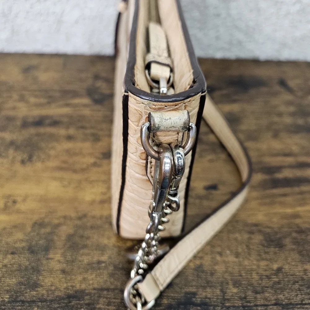 DKNY Croc Embossed Leather‎ Wristlet Clutch Beige Chain Strap Y2K